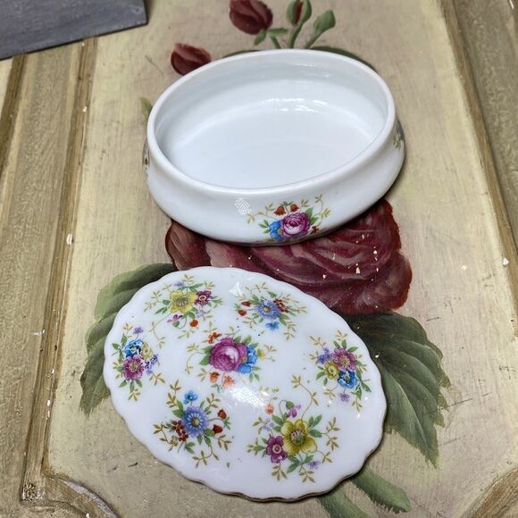 Vintage Floral Porcelain Trinket Dish Made in Japan - Picture 4 of 9